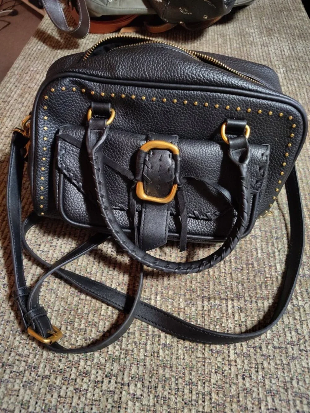 steve madden bag in black